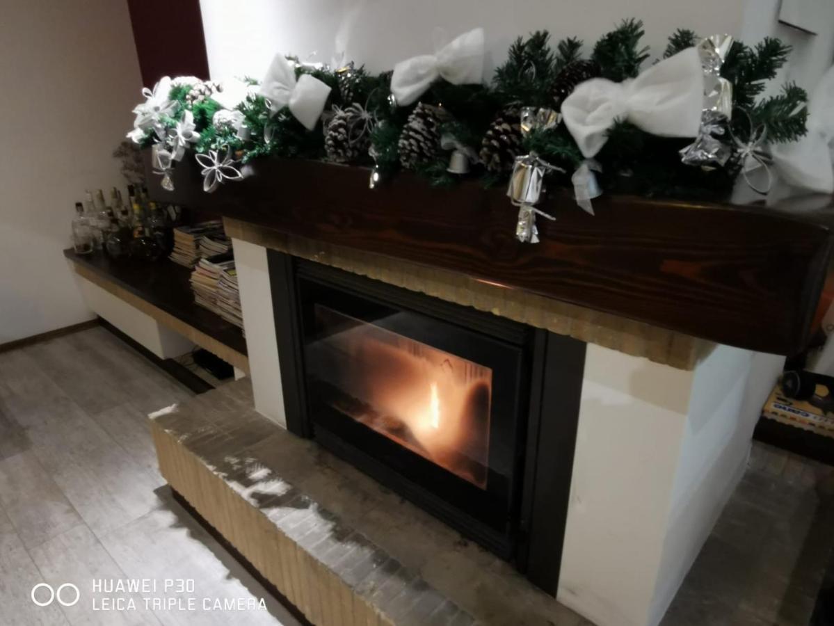 Nifty Intera Villa Con Piscina Relax, Idromassaggio E Sauna Muscletto Kültér fotó