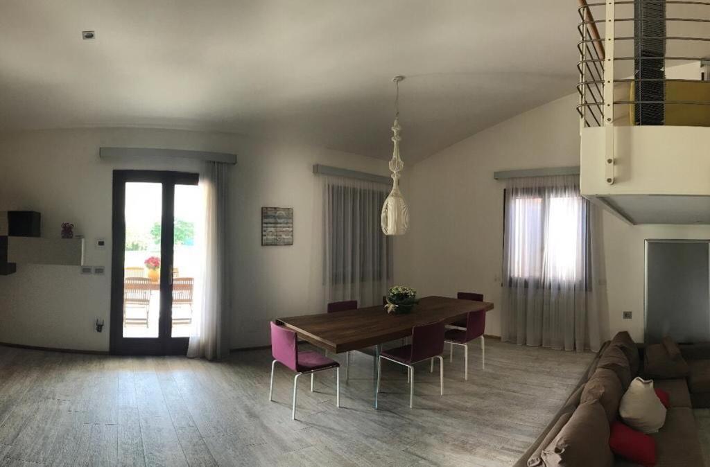 Nifty Intera Villa Con Piscina Relax, Idromassaggio E Sauna Muscletto Kültér fotó
