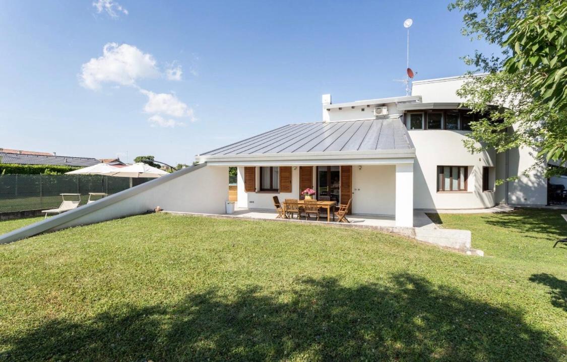 Nifty Intera Villa Con Piscina Relax, Idromassaggio E Sauna Muscletto Kültér fotó